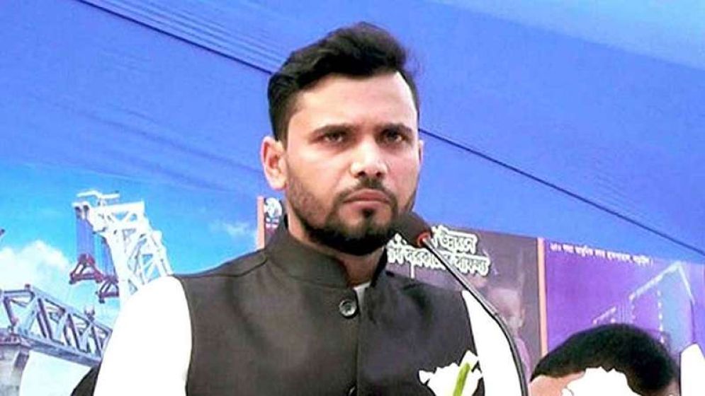 মাশরাফী বিন মোর্ত্তজার নাম বলে জমি দখলের চেষ্টা
