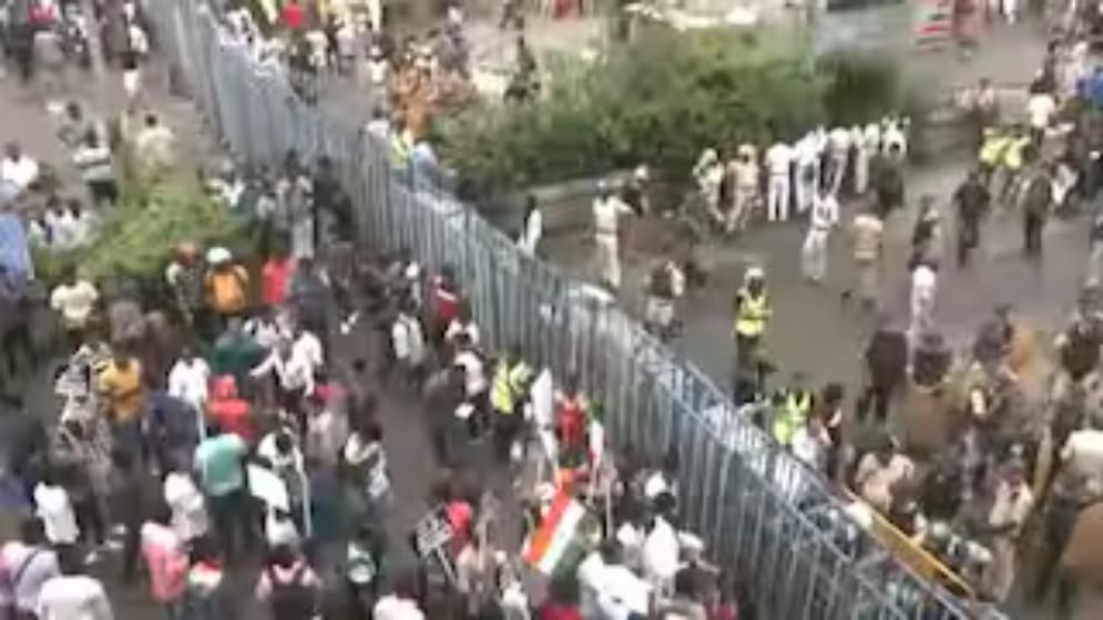 মমতার পদত্যাগের দাবিতে রণক্ষেত্র পশ্চিমবঙ্গ, বুধবার বিজেপির ধর্মঘট