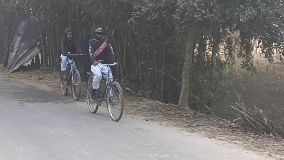 শীতে বিপাকে কুড়িগ্রামের হতদরিদ্ররা