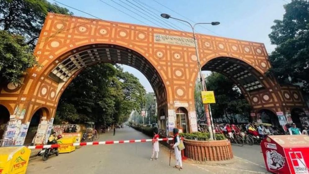 ঢাবি ক্যাম্পাসে যান চলাচল সীমিত ঘোষণা
