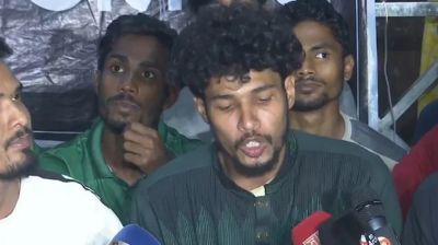 এবার তিতুমীর কলেজ শিক্ষার্থীদের ‘বারাসাত ব্যারিকেড টু নর্থ সিটি’ ঘোষণা
