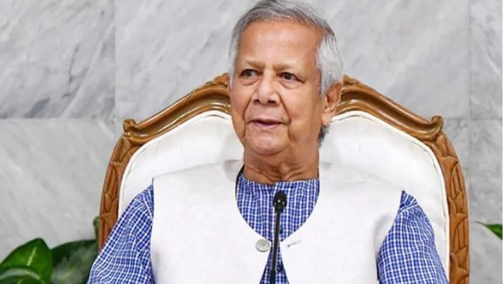 ডিসিদের আইন-শৃঙ্খলা ও বাজারদর নিয়ন্ত্রণে সজাগ থাকার নির্দেশ প্রধান উপদেষ্টার