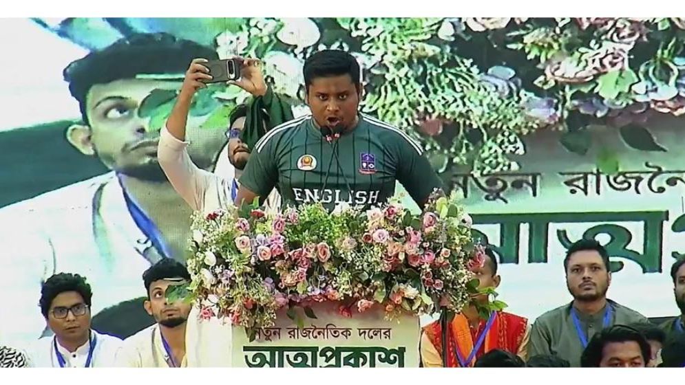 সংসদে কে যাবে সেটি নির্ধারণ করবে জনতা, ভারত নয়: হাসনাত আব্দুল্লাহ