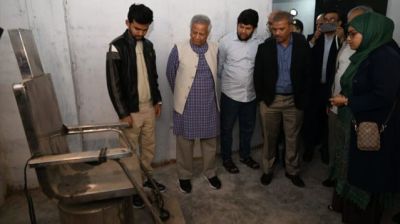 একটা চেয়ার ও ডগমা আক্রান্তদের আলাপ