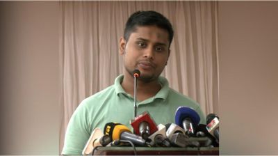 'বিপ্লবকে হোমাসা করে দেওয়ার জন্য এই আমলা ও মিডিয়াই যথেষ্ট'
