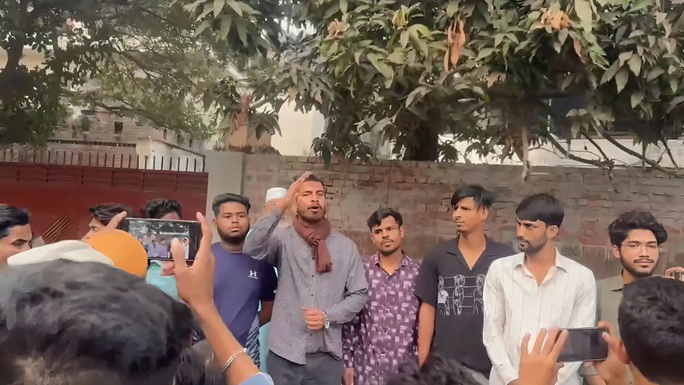 নিষিদ্ধ ছাত্রলীগকে প্রতিহতের ঘোষণা কলাবাগান ছাত্রদলের