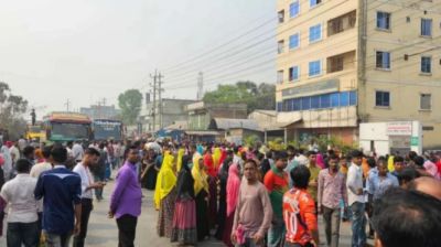 গাজীপুরে শ্রমিক নিহতের ঘটনায় মহাসড়ক অবরোধ