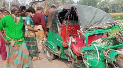 ফুলপুরে ট্রাক-অটোরিকশা সংঘর্ষে তিনজন নিহত, আহত দুই