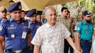 রেলে টিকিট কালোবাজারির সাহস পায়নি কেউ: স্বরাষ্ট্র উপদেষ্টা