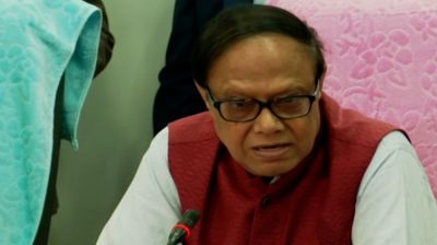 অর্থনীতিতে আমরা স্বস্তির দিকে যাচ্ছি : গভর্নর