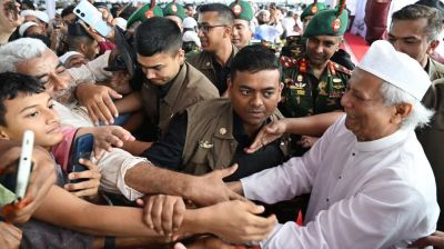 নির্বাচন ঠেকাতেই কি হঠাৎ ড. ইউনূসের ৫ বছর থাকার দাবি তোলা