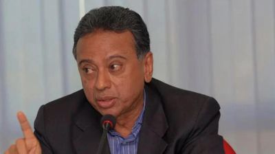 একটি শক্তি ক্ষমতায় থাকার জন্য নতুন নতুন পন্থা বের করছে: আমীর খসরু