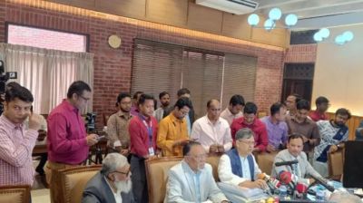 একবার বিরতি দিয়ে একই ব্যক্তির তৃতীয় মেয়াদে প্রধানমন্ত্রী হওয়ার সুযোগ চায় বিএনপি