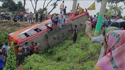 নিহত বেড়ে ৭
