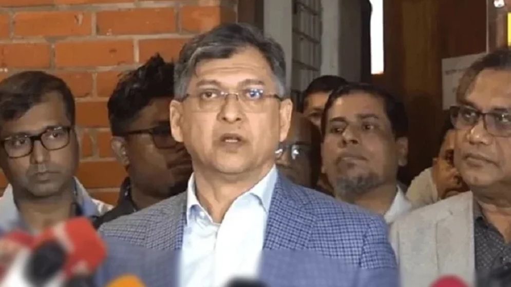 ড. ইউনূস থাকতে না চাইলে বিকল্প বেছে নেবে জনগণ : সালাহউদ্দিন আহমদ