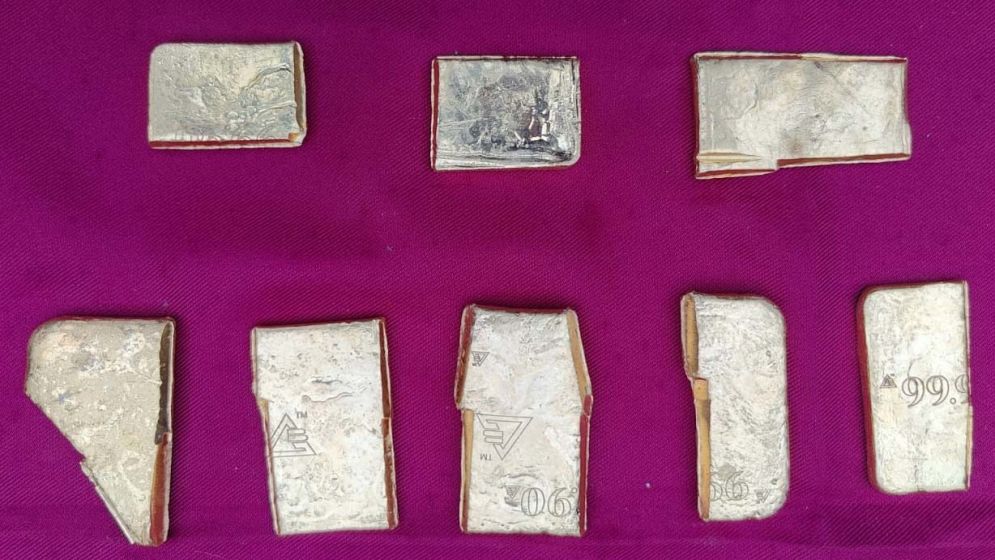 বিজিবির অভিযানে দেড় কোটি টাকার স্বর্ণ উদ্ধার