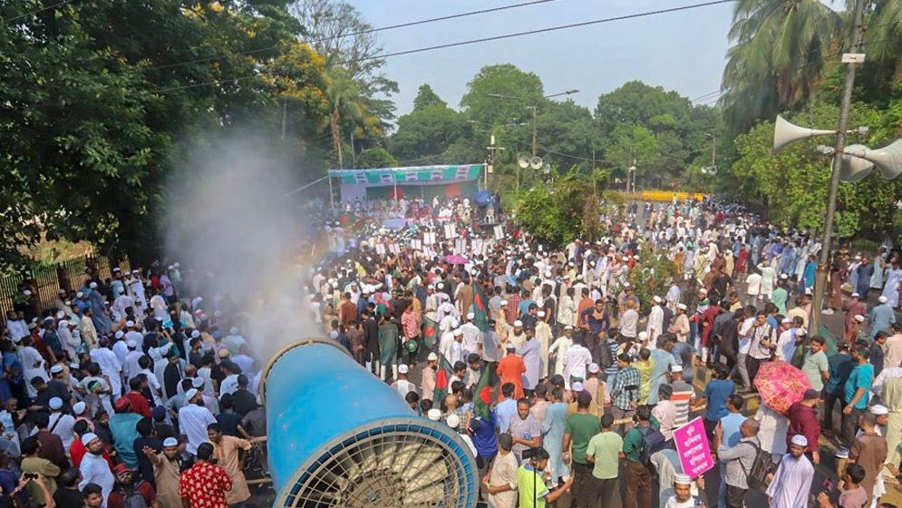 আ. লীগ নিষিদ্ধের দাবি গুরুত্বের সঙ্গে বিবেচনা করা হচ্ছে