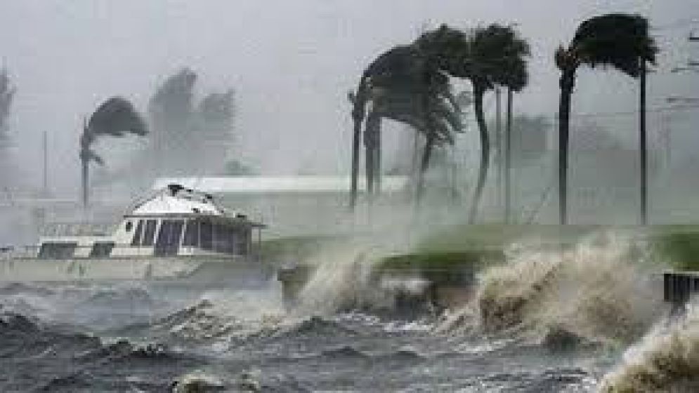 নিম্নচাপের প্রভাবে ঝড়-বৃষ্টির সতর্কতা, ৯ অঞ্চলে ৮০ কিলোমিটার বেগে দমকা হাওয়ার সম্ভাবনা
