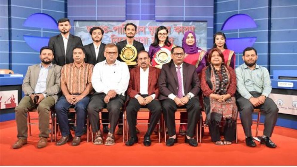 সর্বদলীয় বৈঠকের আহ্বান মানবজমিনের প্রধান সম্পাদকের