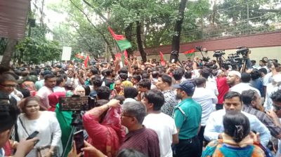 গুলশানের ‘ফিরোজা’য় পৌঁছেছেন খালেদা জিয়া