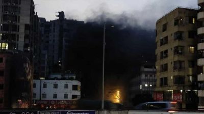শান্তিনগরের ক্যাপিটাল সিরাজ সেন্টারে আগুন