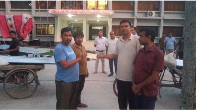 জীবননগরে অগ্নিকাণ্ডে ক্ষতিগ্রস্তদের সহায়তা দিলেন ইউএনও