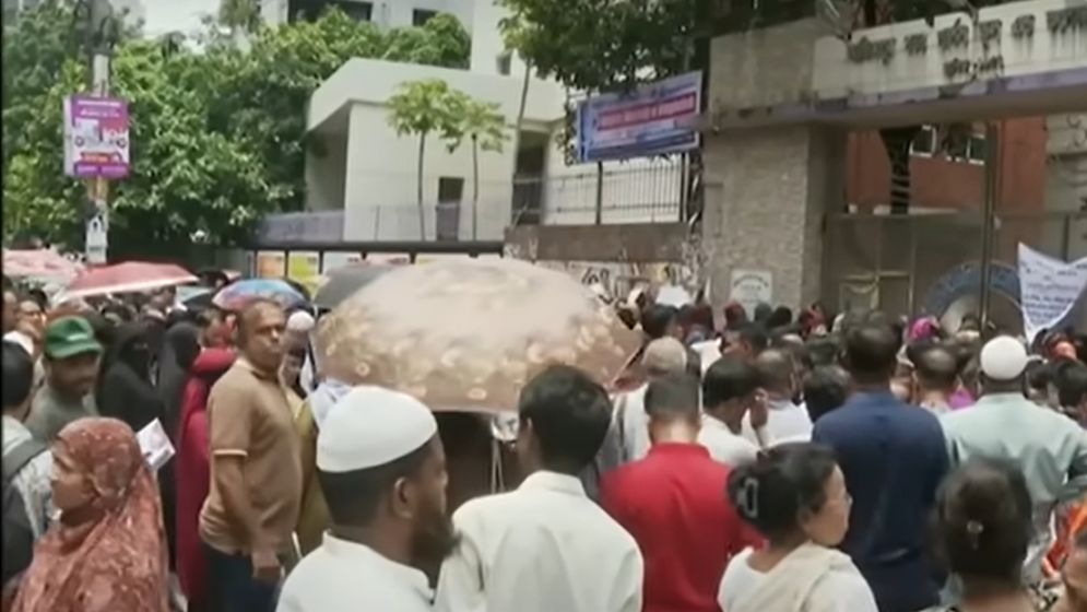 শুরু হয়েছে এইচএসসি পরীক্ষা, মানতে হবে যেসব নির্দেশনা