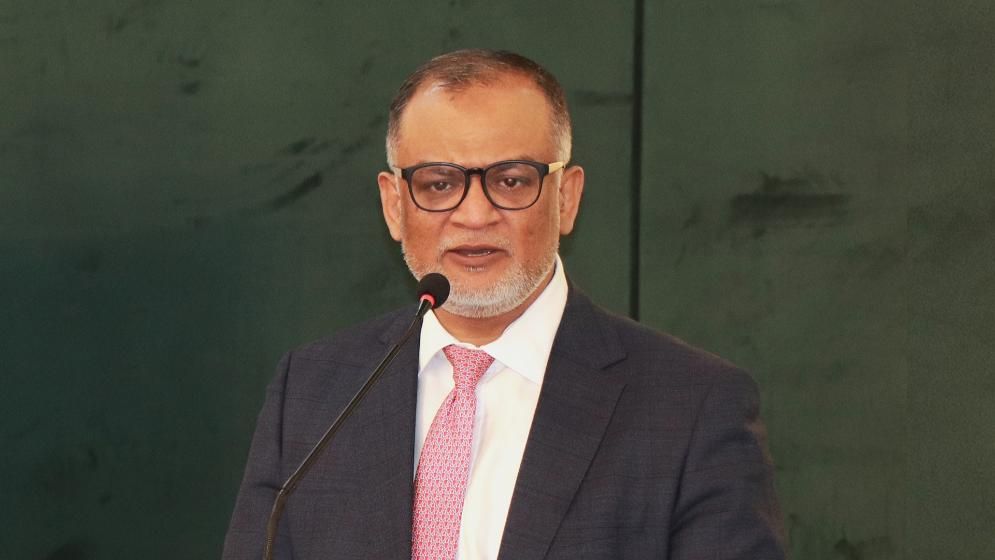 ১০ বছরের মধ্যে সর্বোচ্চ দামে বিক্রি হয়েছে কোরবানির চামড়া: বাণিজ্য উপদেষ্টা