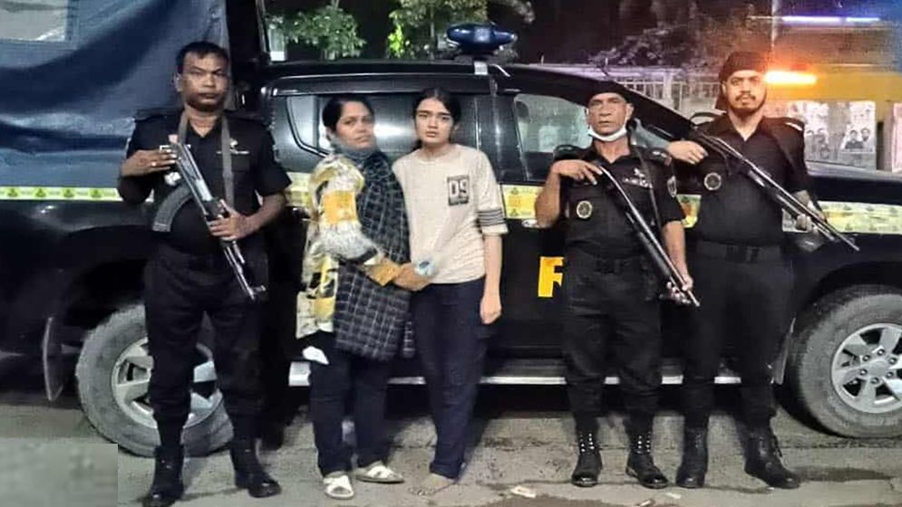 পরীক্ষা দিতে গিয়ে নিখোঁজ মাহিরা সাভার থেকে উদ্ধার