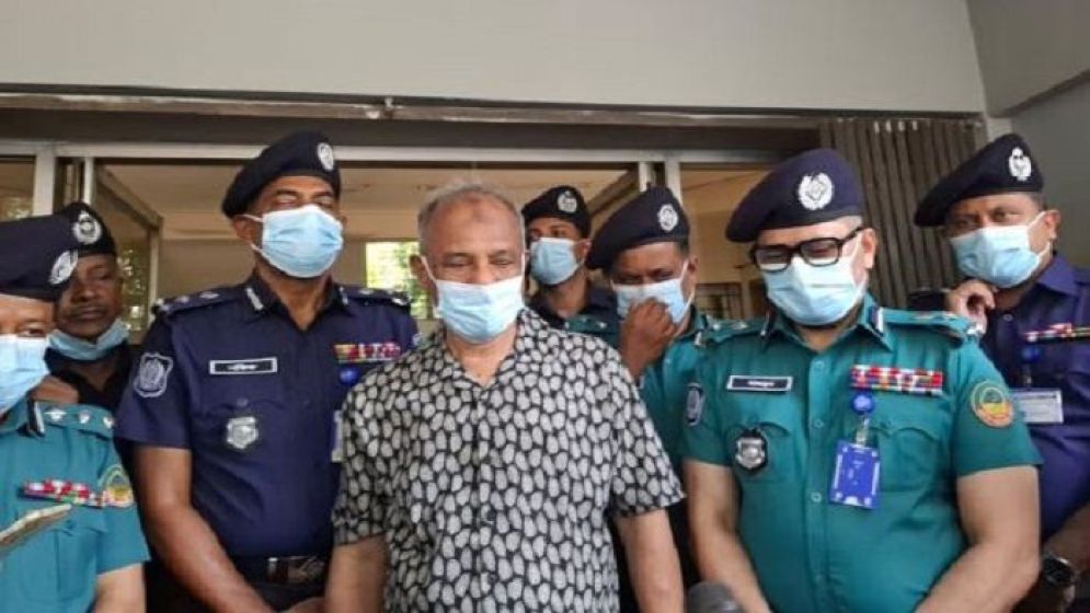 তারেক রহমানের দেশে ফিরতে অসুবিধা নেই: স্বরাষ্ট্র উপদেষ্টা