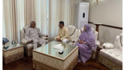 প্রধান উপদেষ্টার সঙ্গে সেনাপ্রধানের ঈদের শুভেচ্ছা বিনিময়