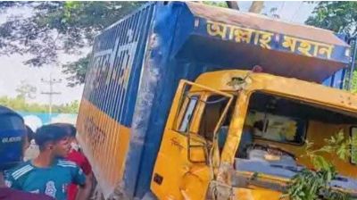রামুর সড়কে প্রাণ গেল পিতা-পুত্রসহ ৩ জনের, আহত অন্তত ১০ জন