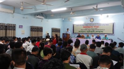 পার্বত্য চুক্তি বাস্তবায়নে সব স্টেকহোল্ডারদের সম্মতি লাগবে : ঊষাতন তালুকদার
