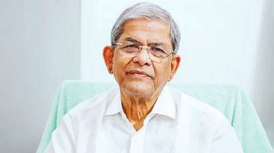রাতে দেশে ফিরছেন মির্জা ফখরুল