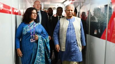 যুক্তরাজ্যে পৌঁছেছেন প্রধান উপদেষ্টা