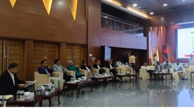 সংস্কার নিয়ে রাজনৈতিক দলগুলোকে ছাড় দেওয়ার আহ্বান আলী রীয়াজের