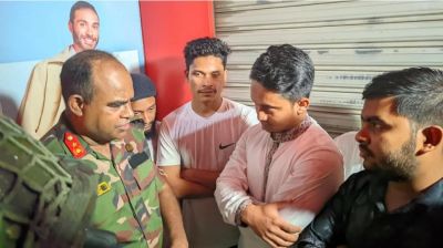 ফ্যাসিবাদবিরোধী লড়াইয়ে সেনাবাহিনীর স্পষ্ট অবস্থান ও কার্যক্রম দেখতে চেয়েছেন সারজিস