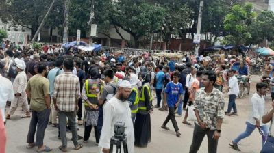 আন্দোলনের মুখে শিক্ষার্থীদের স্থায়ী বহিষ্কারাদেশ প্রত্যাহার