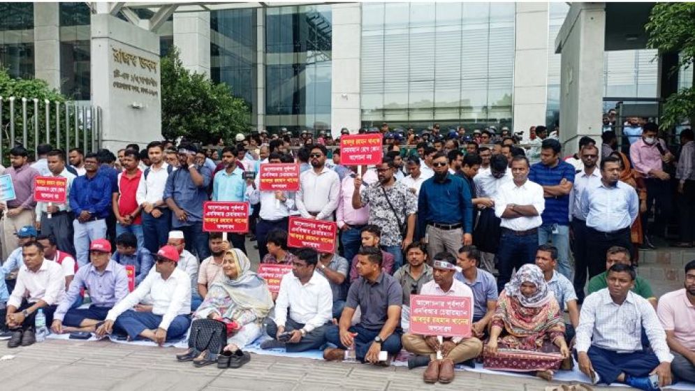 এনবিআরের ৬ শীর্ষ কর্মকর্তার বিরুদ্ধে দুদকের অনুসন্ধান শুরু