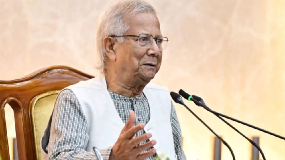 আইনশৃঙ্খলা ও নির্বাচন প্রস্তুতি নিয়ে প্রধান উপদেষ্টার পর্যালোচনা সভা