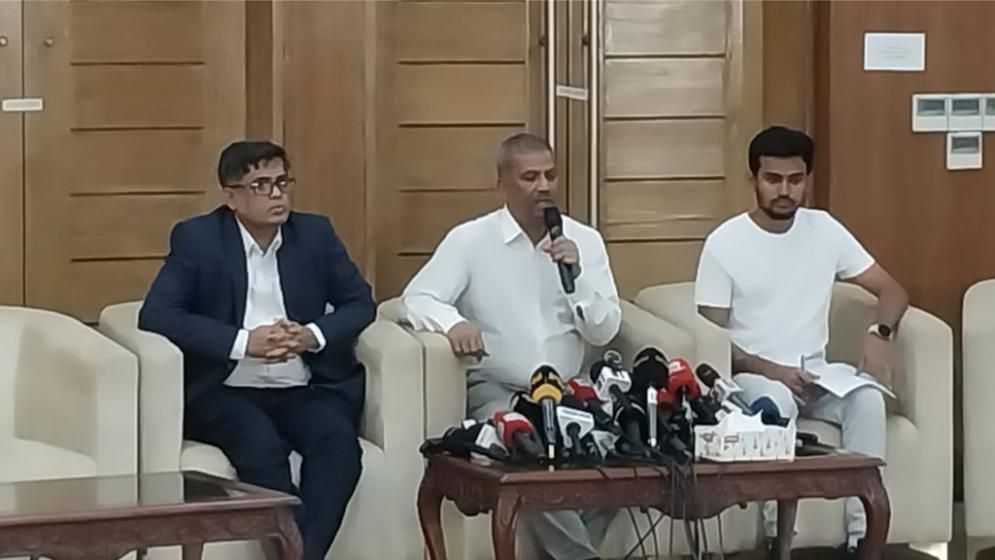 পরিবারকে গ্রেপ্তারের ১২ ঘণ্টার মধ্যে জানাতে হবে