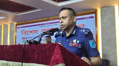 ফ্যাসিস্ট ও জঙ্গিবাদের সবকিছু উপড়ে ফেলতে হবে: ডিআইজি রেজাউল