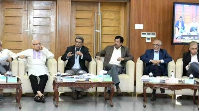 এক ব্যক্তি ১০ বছরের বেশি প্রধানমন্ত্রী নয়, সব দল একমত