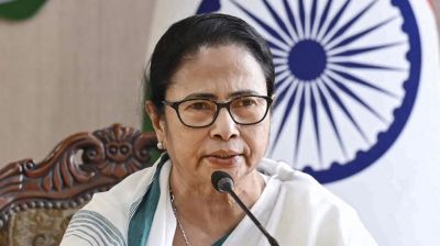 ভারত সরকার এখানে অতিথি এনে রেখেছে