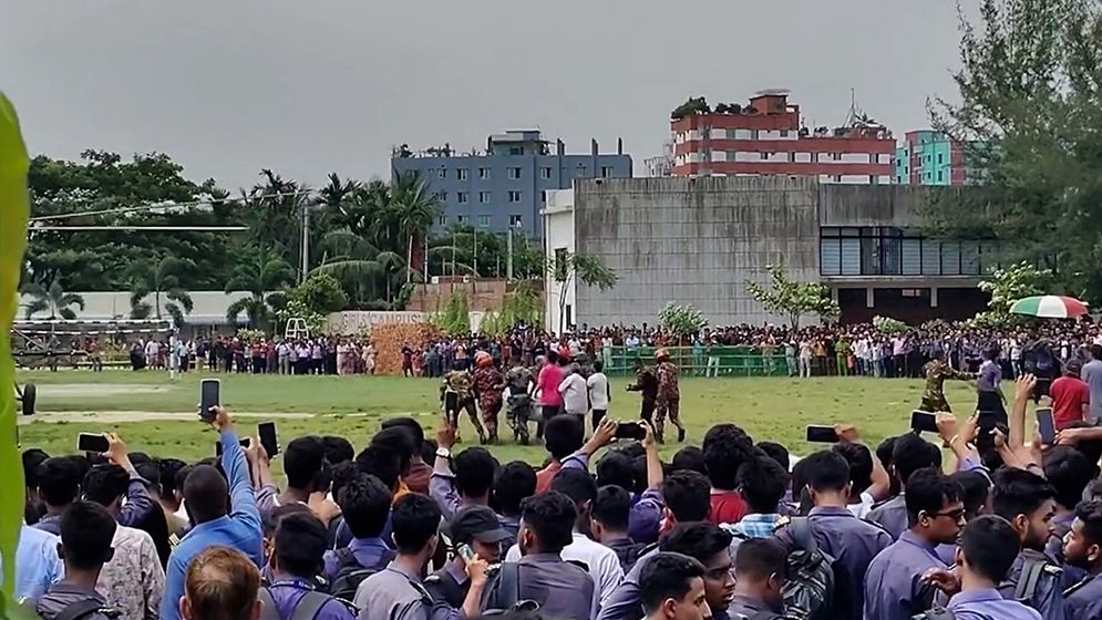 এবার মাইলস্টোন কর্তৃপক্ষ বিবৃতি দিয়ে জানাল, বিমান বিধ্বস্তে নিহত ৩১, আহত ৫০