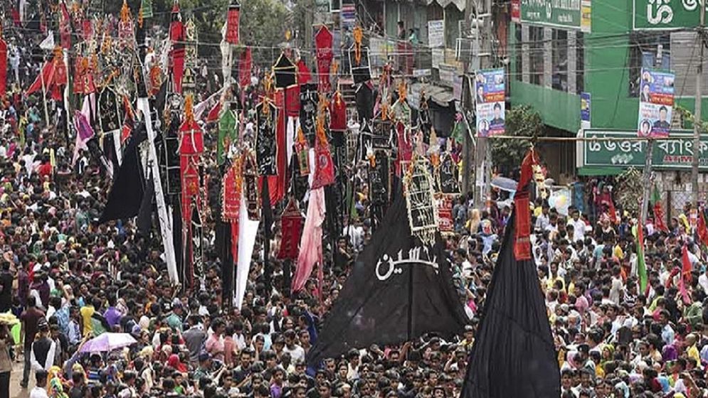 আজ পবিত্র আশুরা