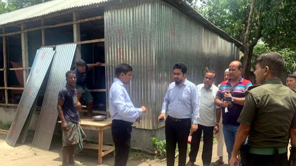 গঙ্গাচড়ার হিন্দুপল্লীতে হামলার ঘটনায় ১৬ লক্ষাধিক টাকার ক্ষয়ক্ষতি: পুলিশ