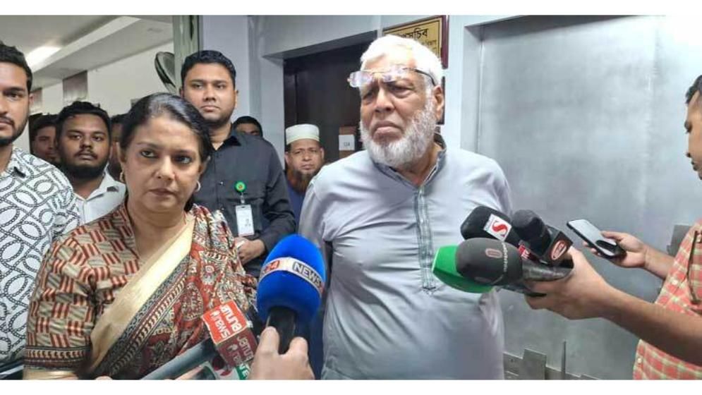 সমাধানের প্রতিশ্রুতি, আন্দোলন থামানোর আহ্বান জ্বালানি উপদেষ্টার
