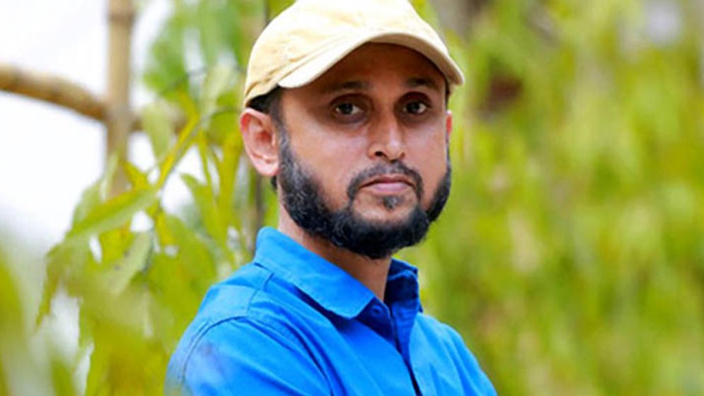 কক্সবাজারে হঠাৎ অসুস্থ সংস্কৃতিবিষয়ক উপদেষ্টা, ঢাকায় প্রেরণ
