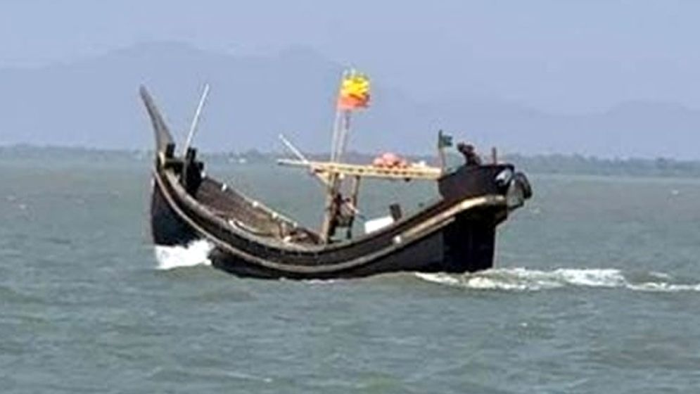 নৌকাসহ ১২ জেলেকে ধরে নিয়ে গেছে ‘আরাকান আর্মি’